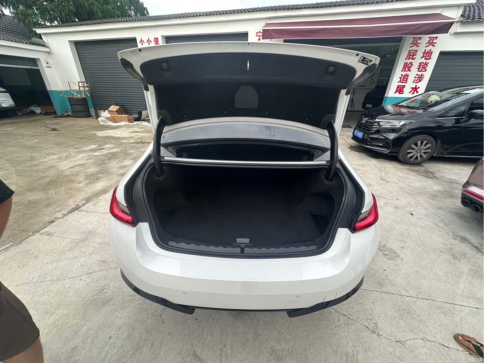 BMW i3, 2024 12
