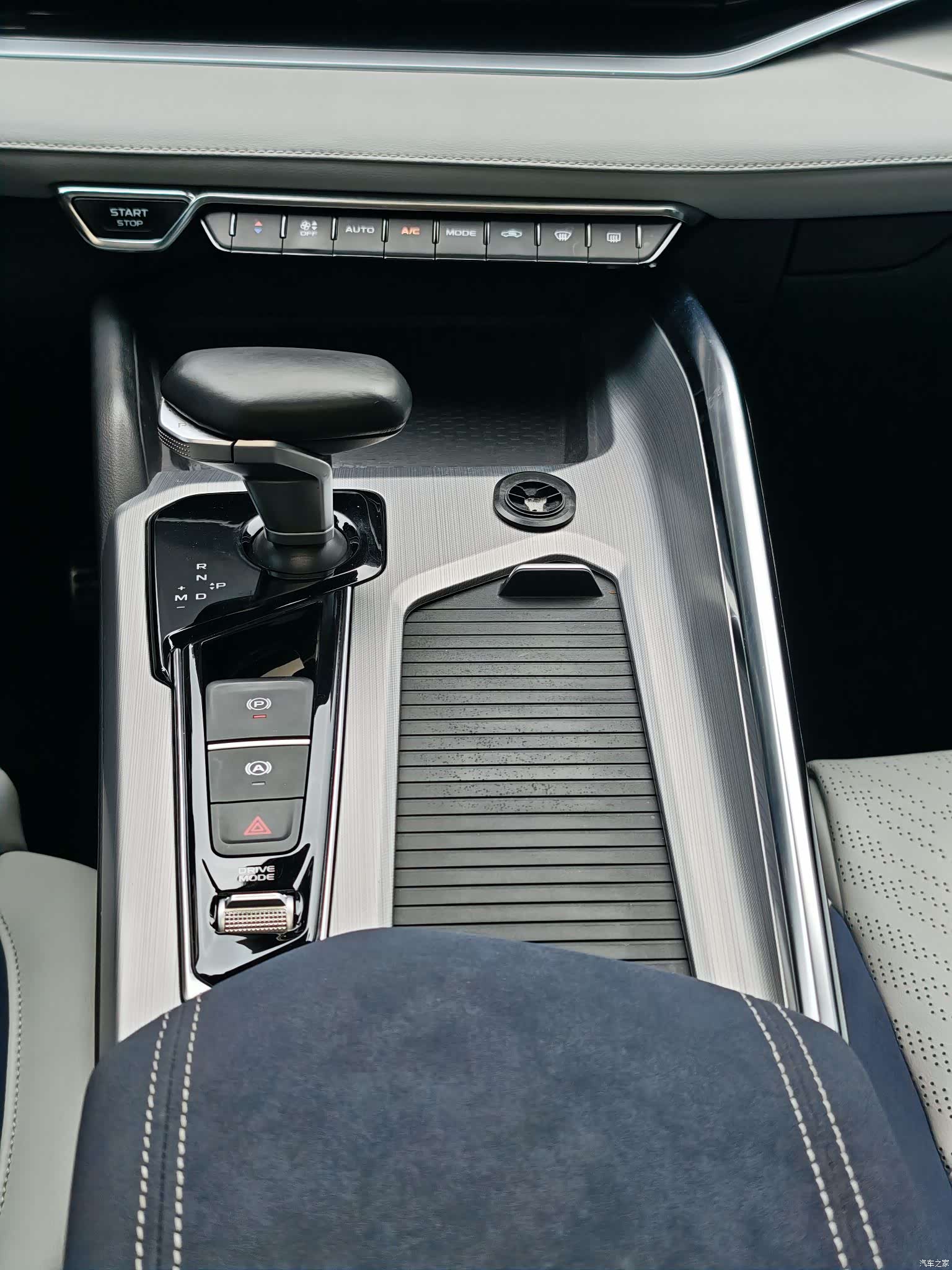Geely Preface, 2021 12