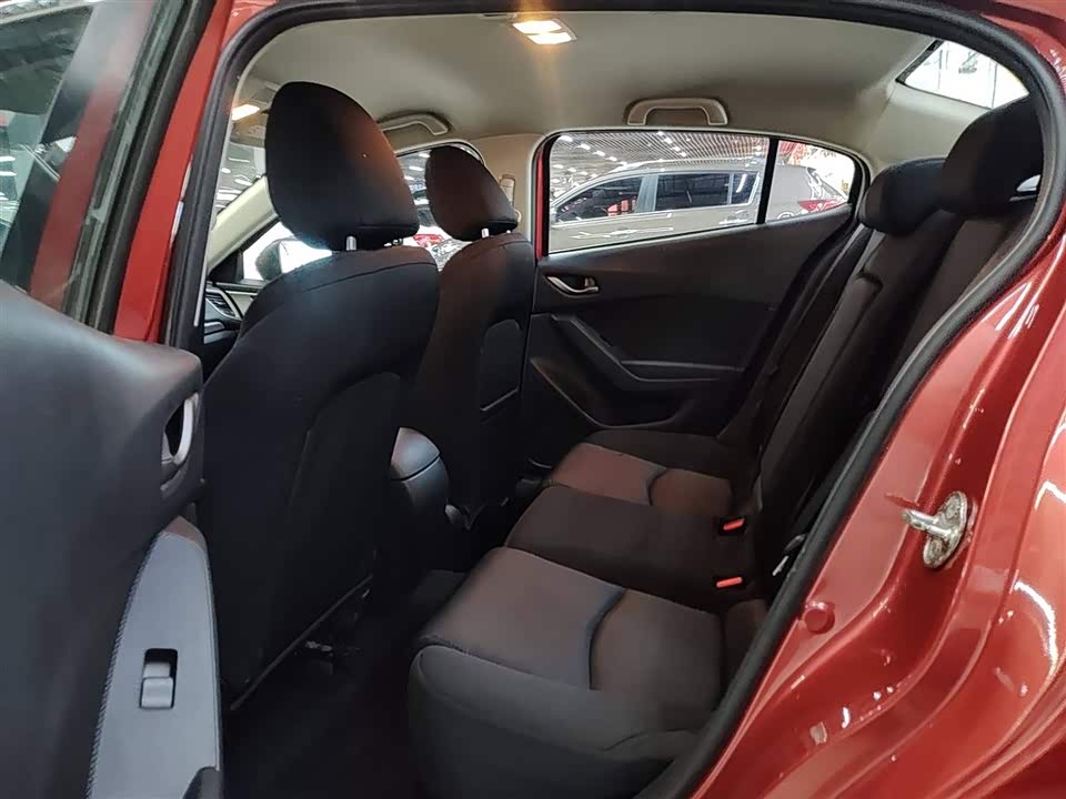 Mazda 3 Angkesaila Mazda 3 Angkesaila