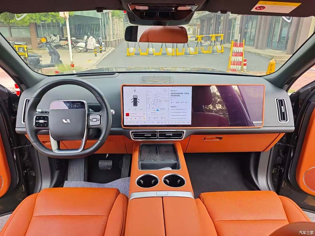 Li Auto L8, 2023 4