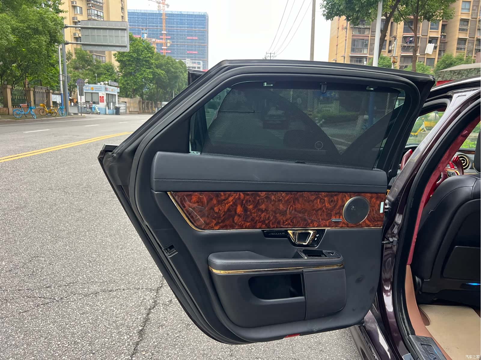 Jaguar XJ, 2014 17