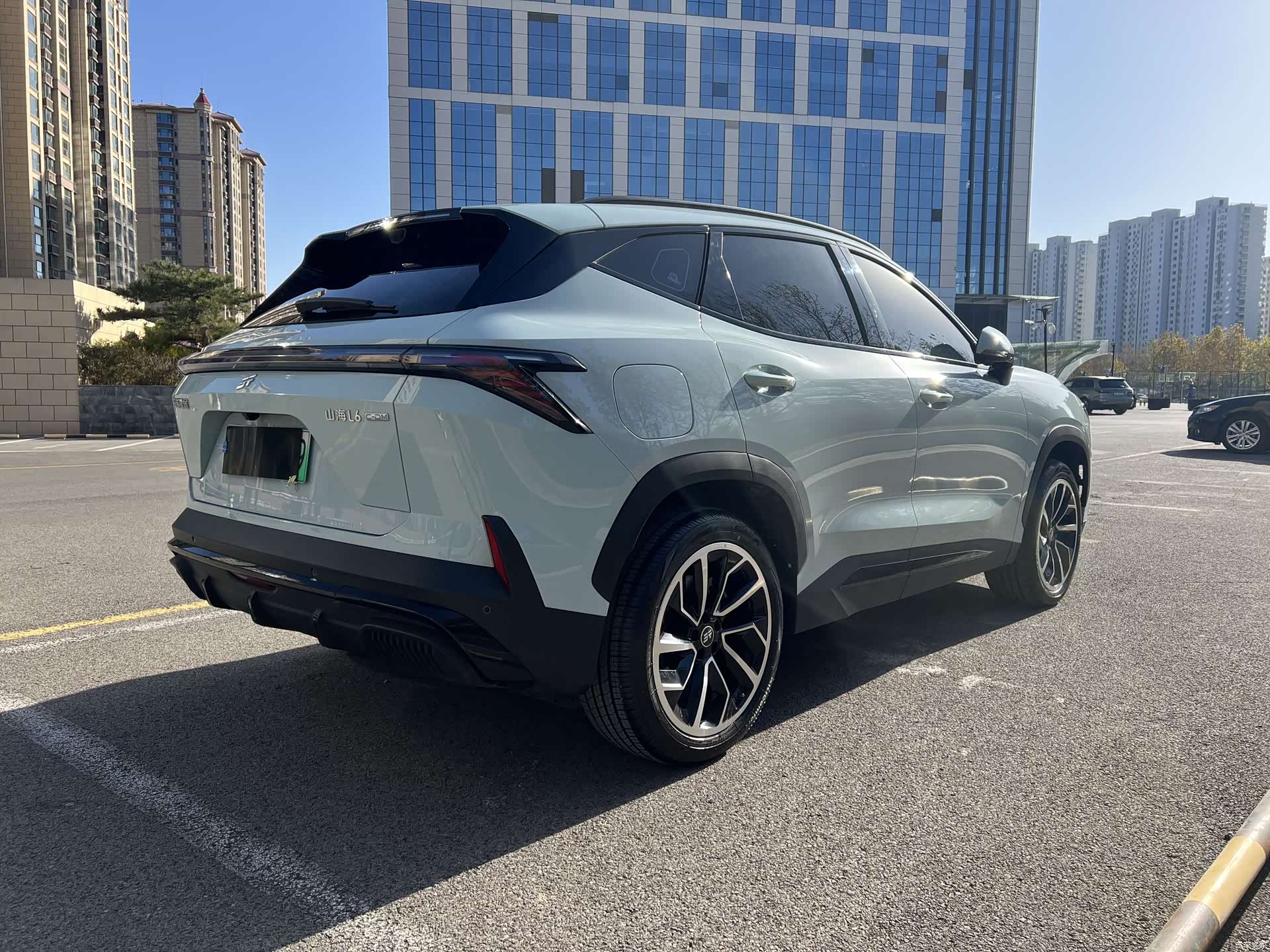 Jetour L6, 2025 13