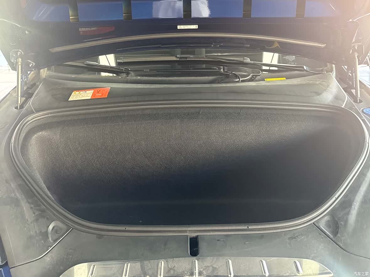 Tesla Model X, 2018 22