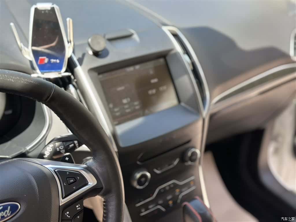 Ford Edge, 2015 15