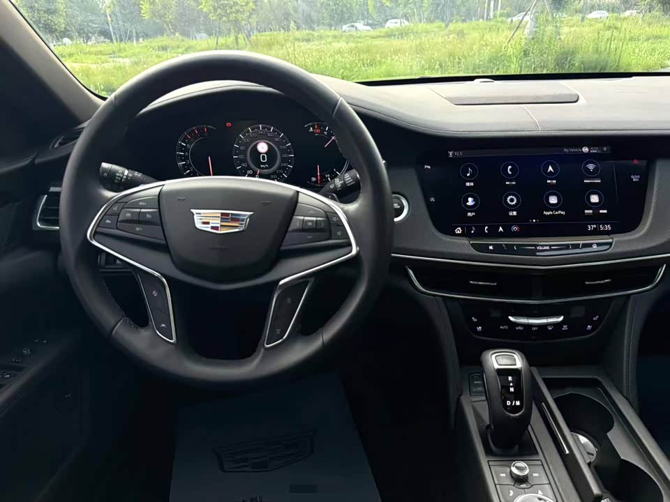 Cadillac CT6