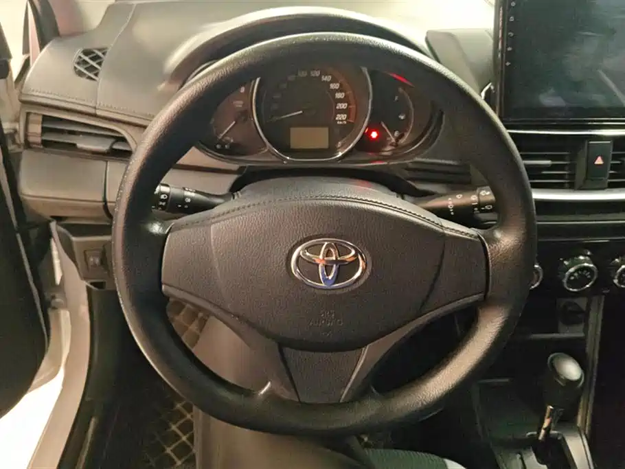 Toyota YARiS L Zhixuan