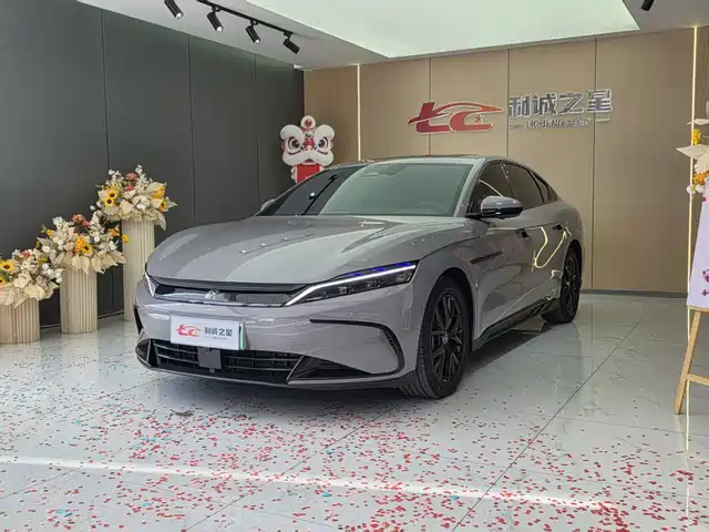 BYD Han 2025 — купить из Китая под заказ