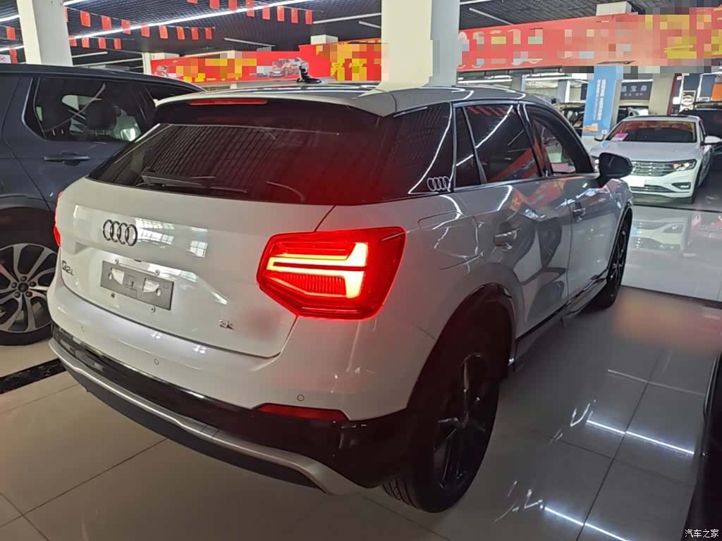 Audi Q2L, 2019 7