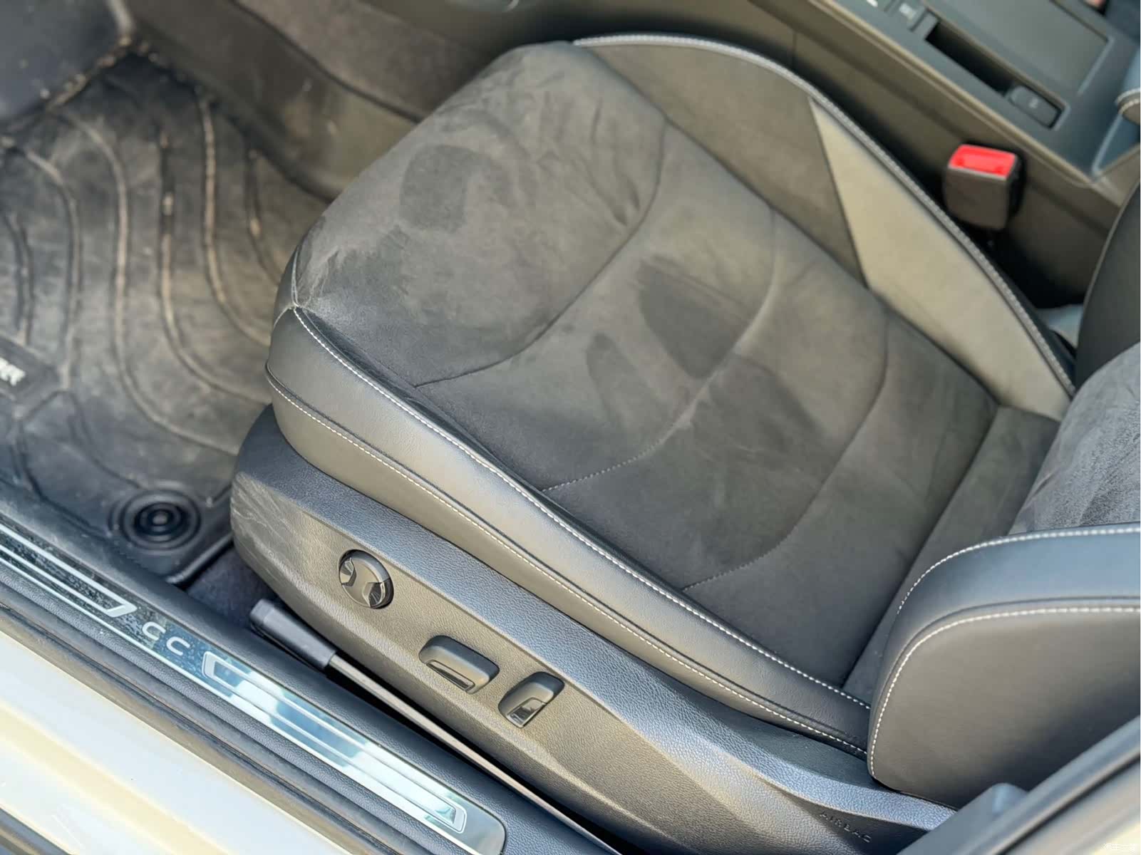 Volkswagen CC, 2025 9