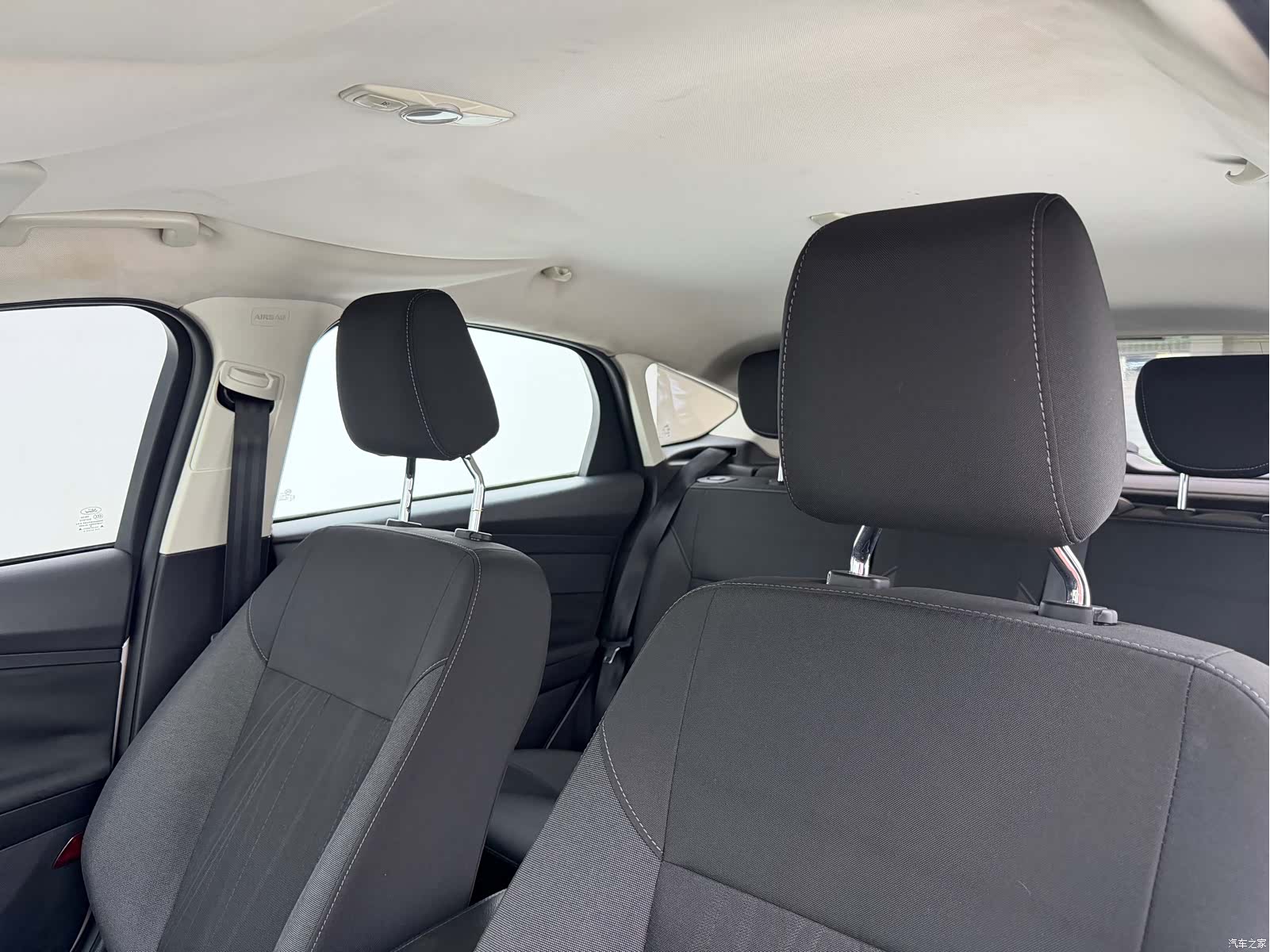 Ford Focus, 2015 11