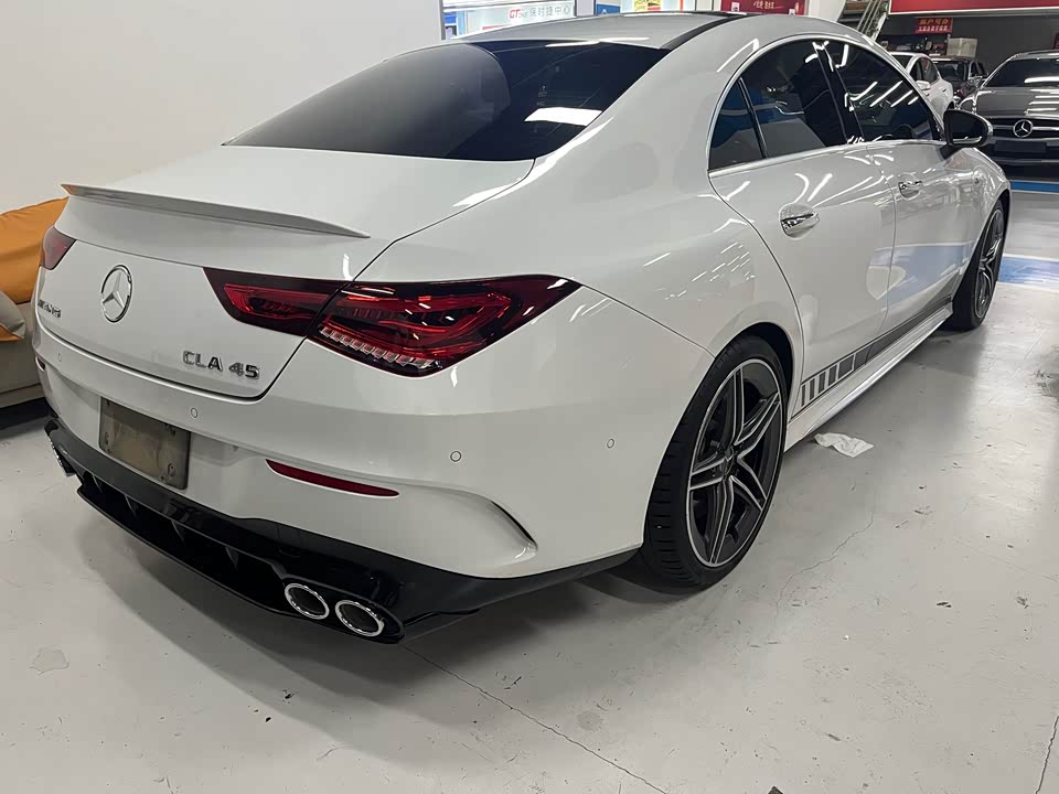 Mercedes-Benz CLA AMG