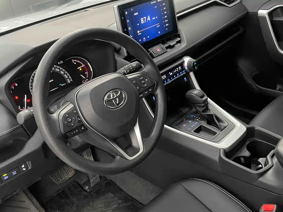 Toyota RAV4 Rongfang