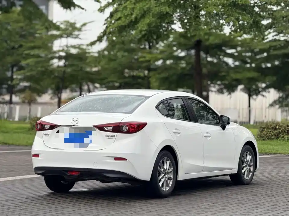 Mazda 3 Angkesaila