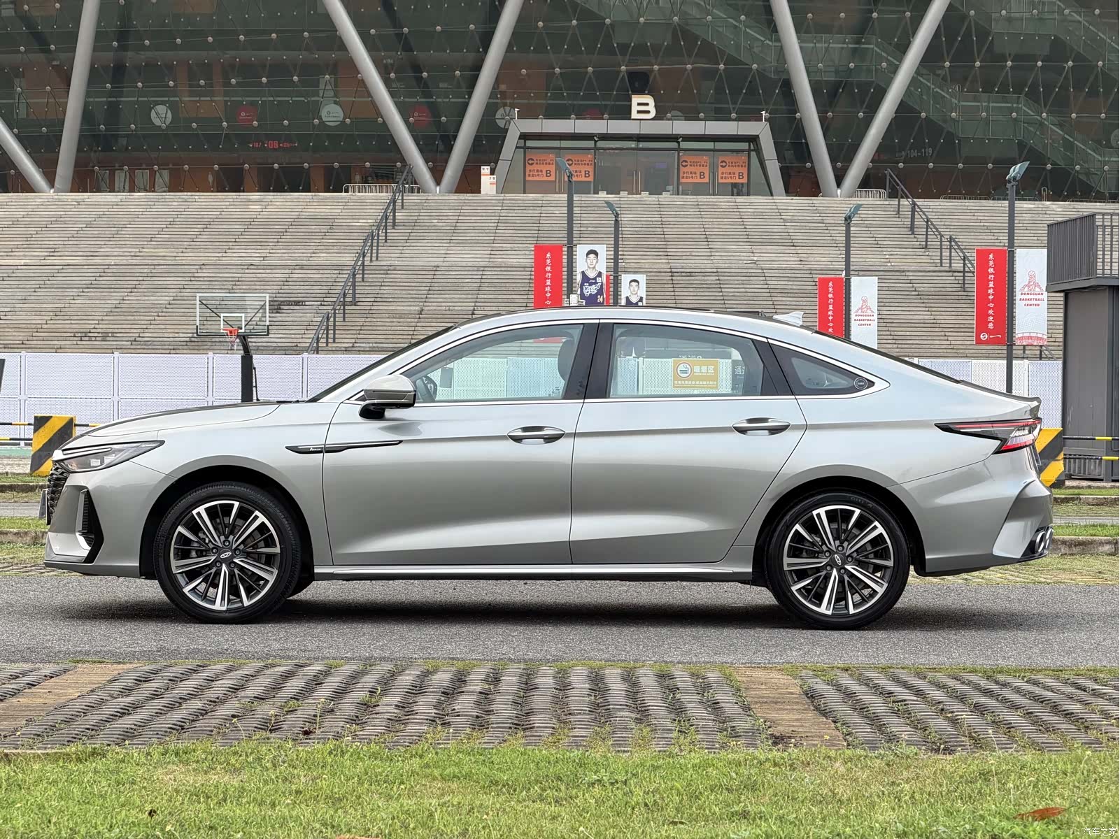 Chery Arrizo 8, 2024 все фото