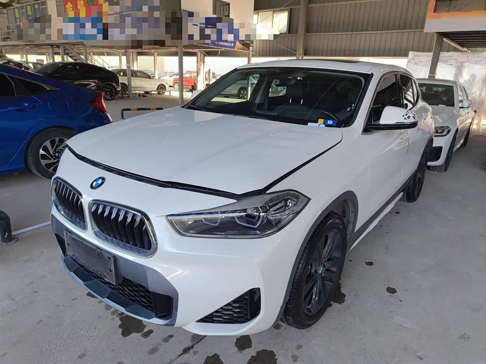 BMW X2
