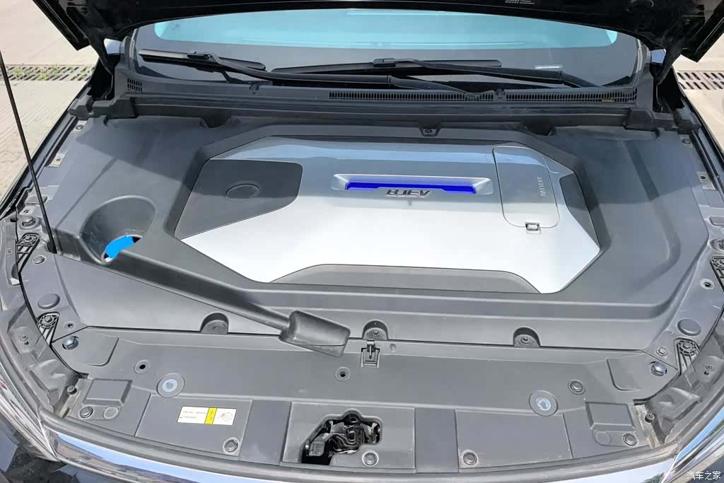 BAIC EU5, 2021 10