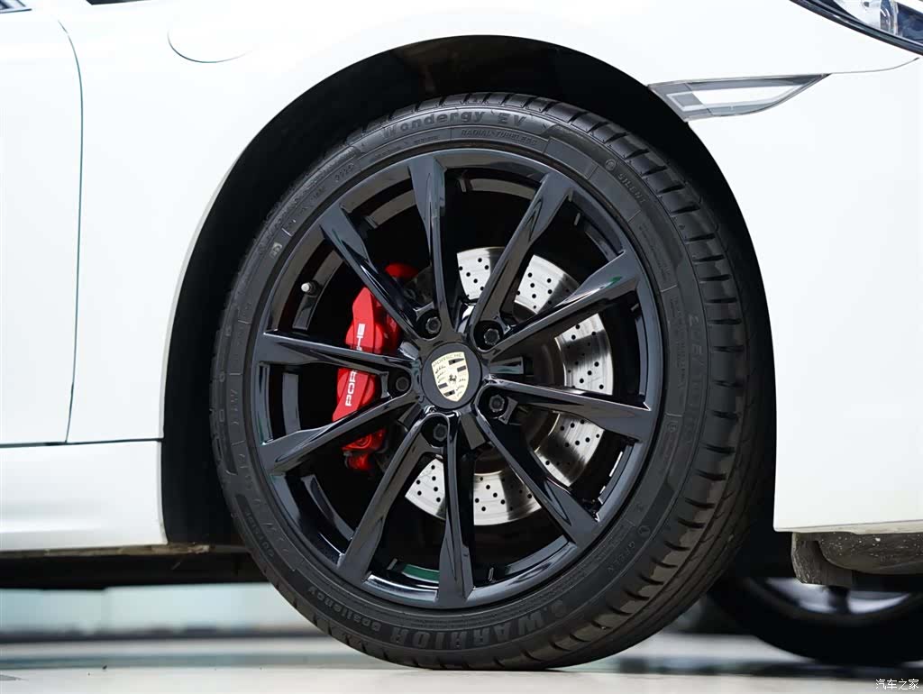 Porsche Cayman, 2021 44