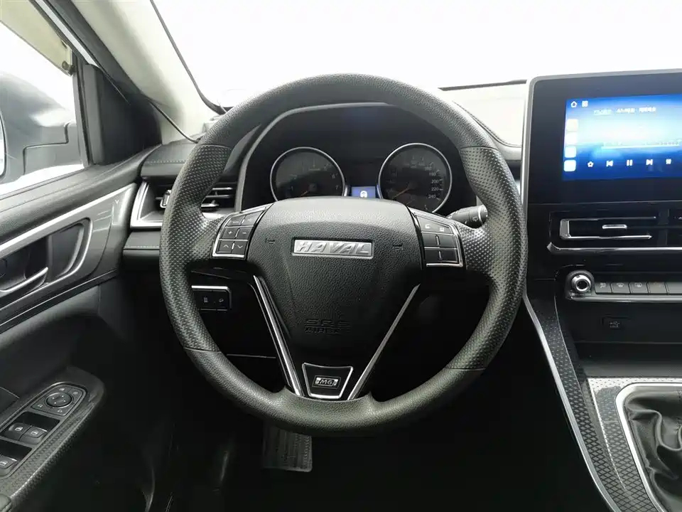 Haval M6
