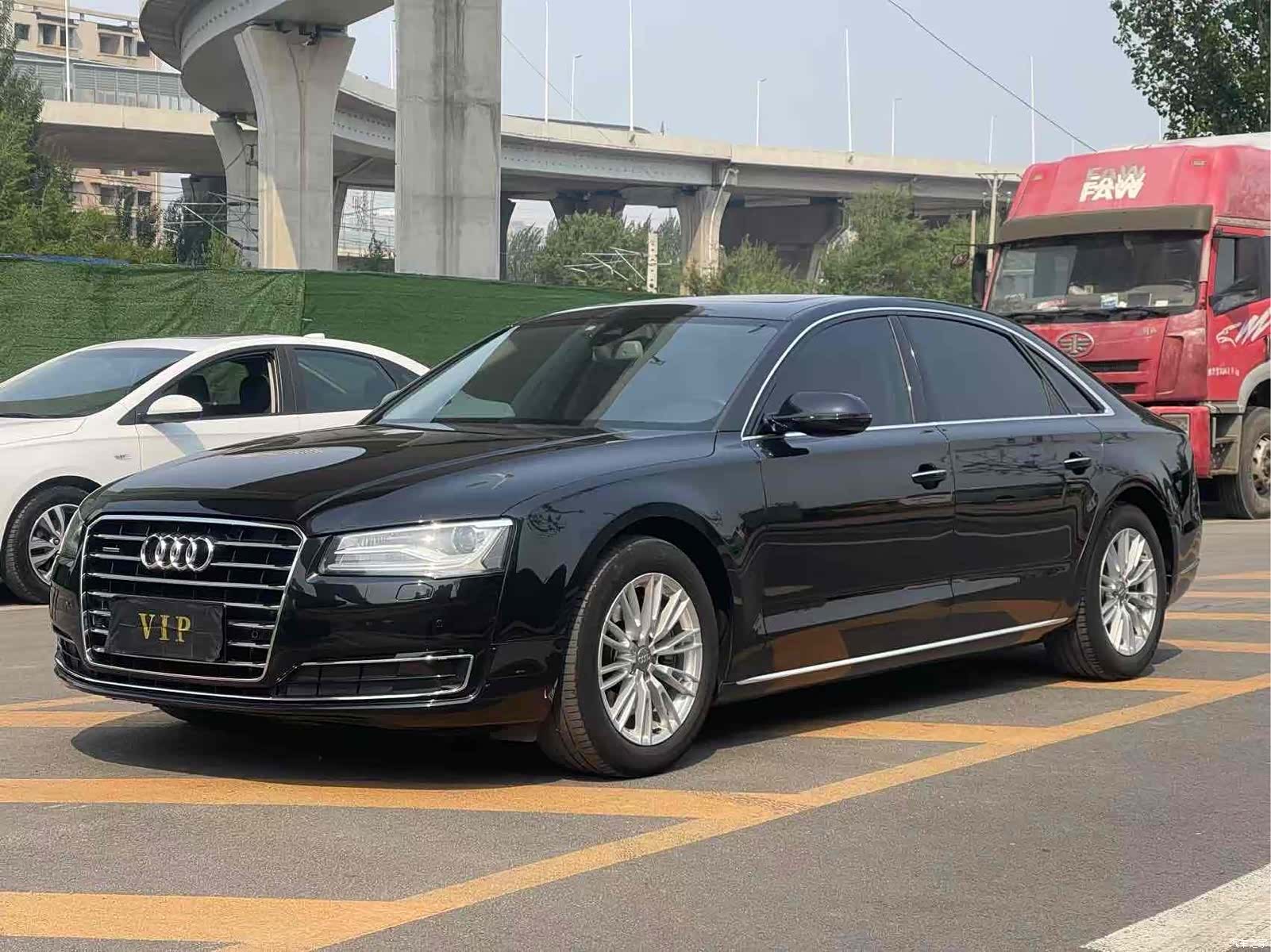 Audi A8L, 2014 1