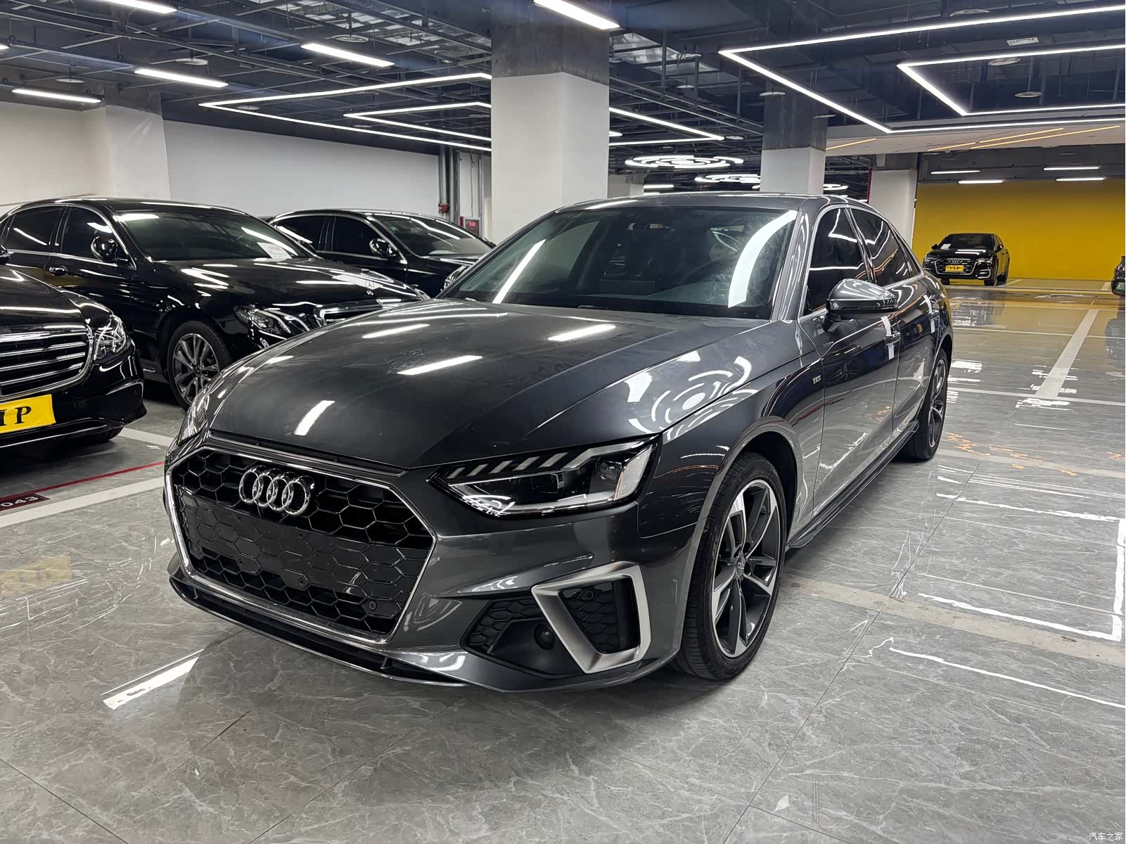 Audi A4L, 2021 1