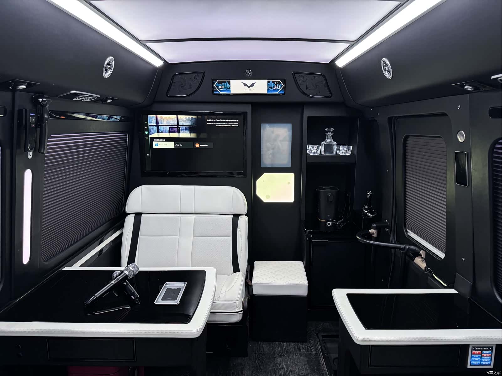 Toyota Coaster, 2022 39