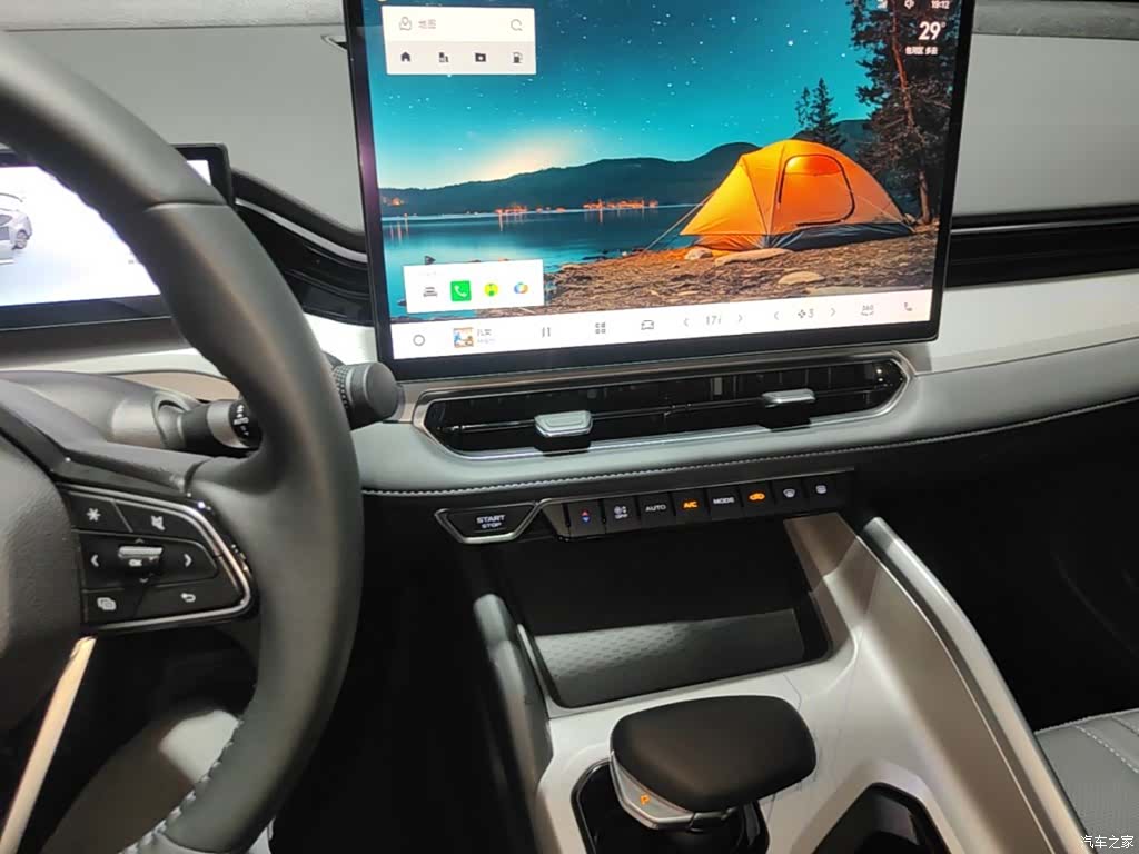 Geely Preface, 2025 9