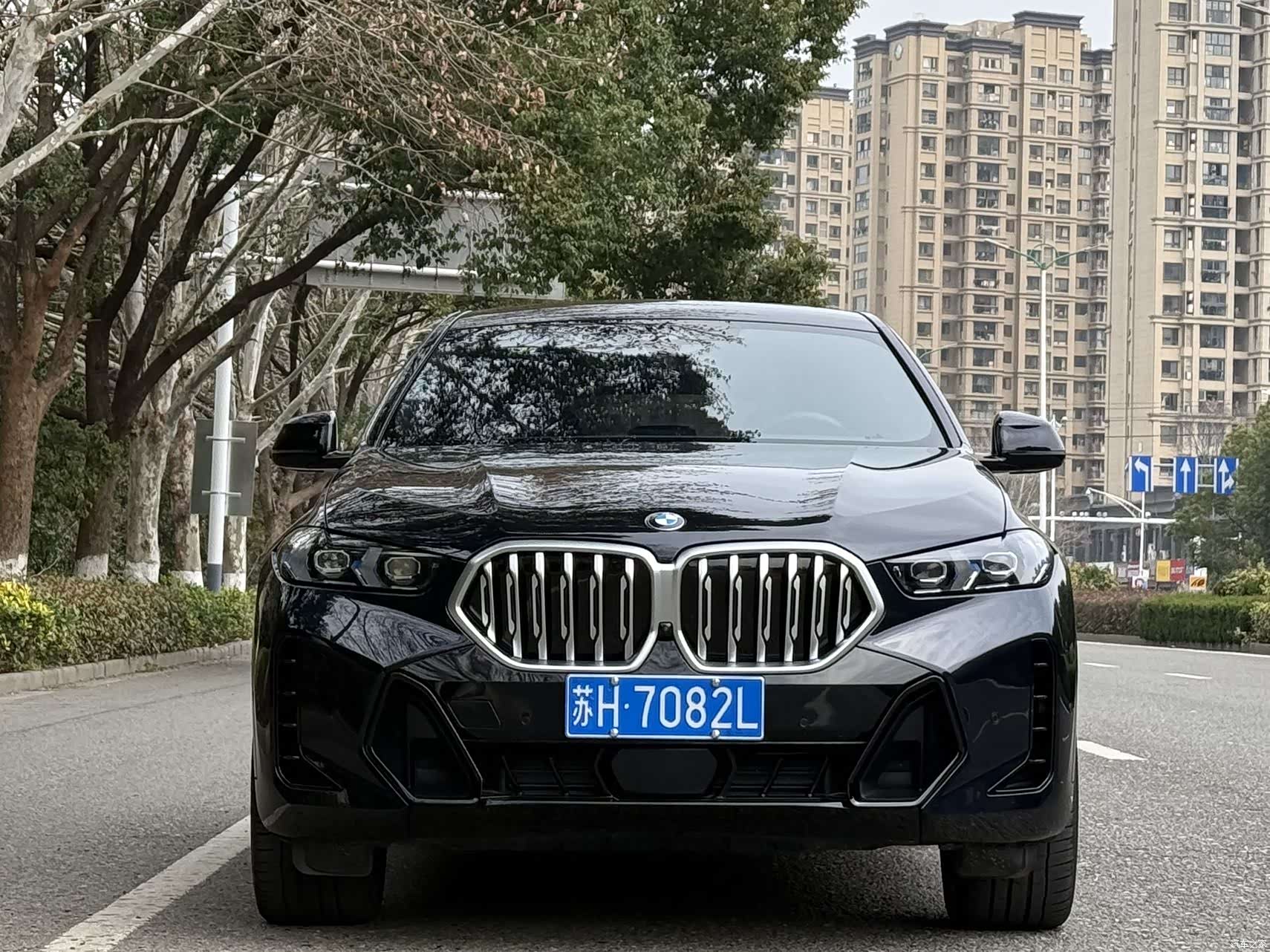 BMW X6, 2025 2