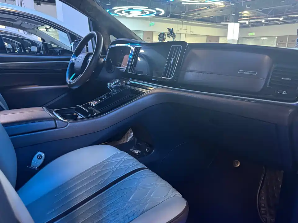 Trumpchi Trumpchi M8