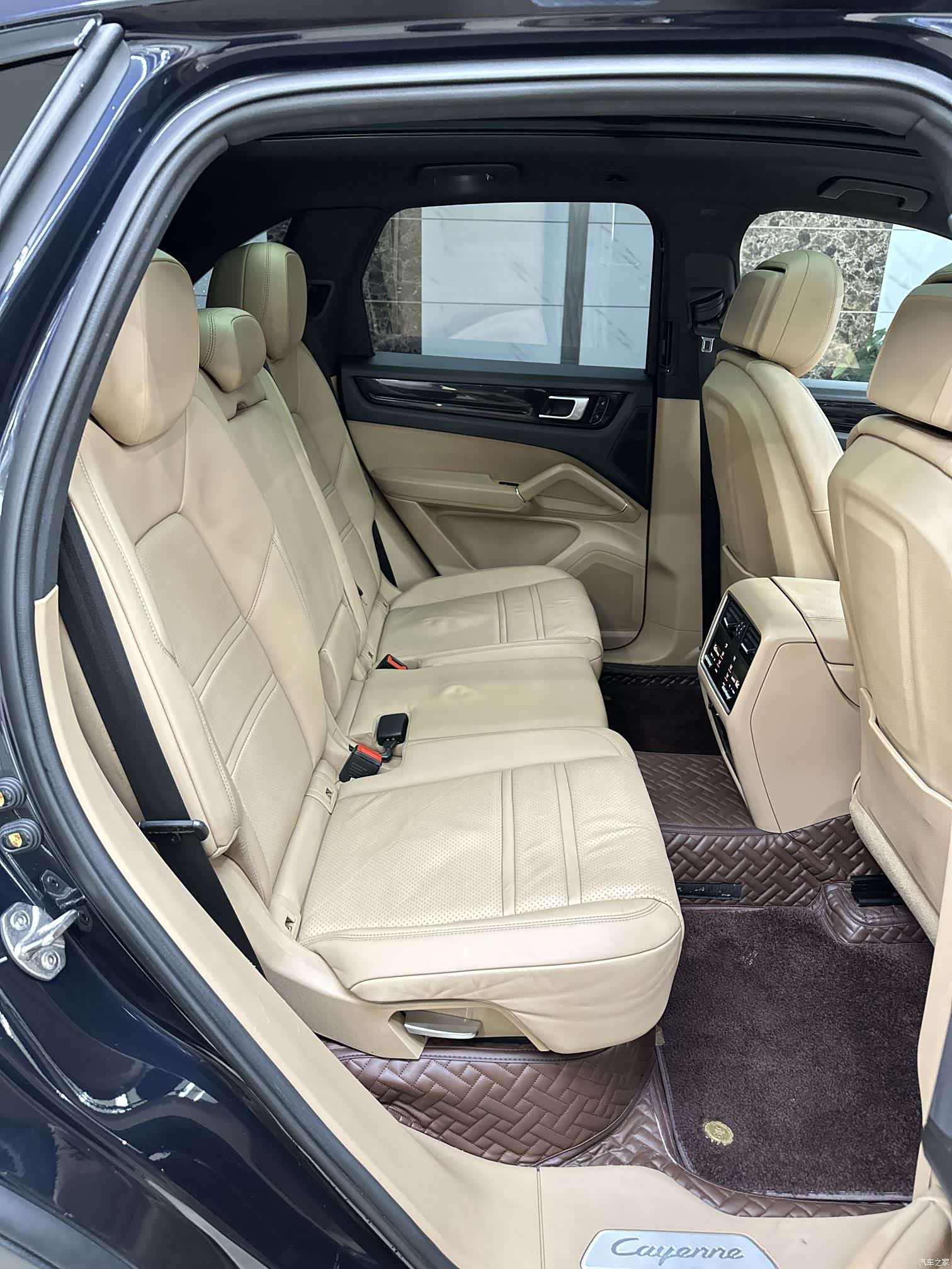 Porsche Cayenne, 2018 13