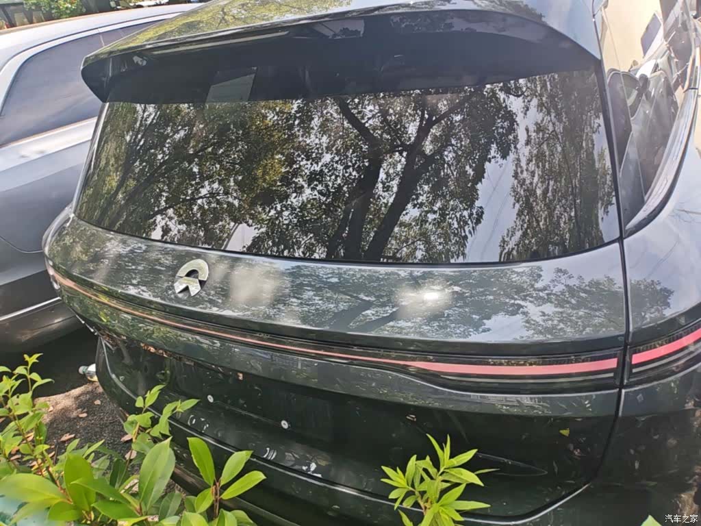 NIO ES8, 2024 6