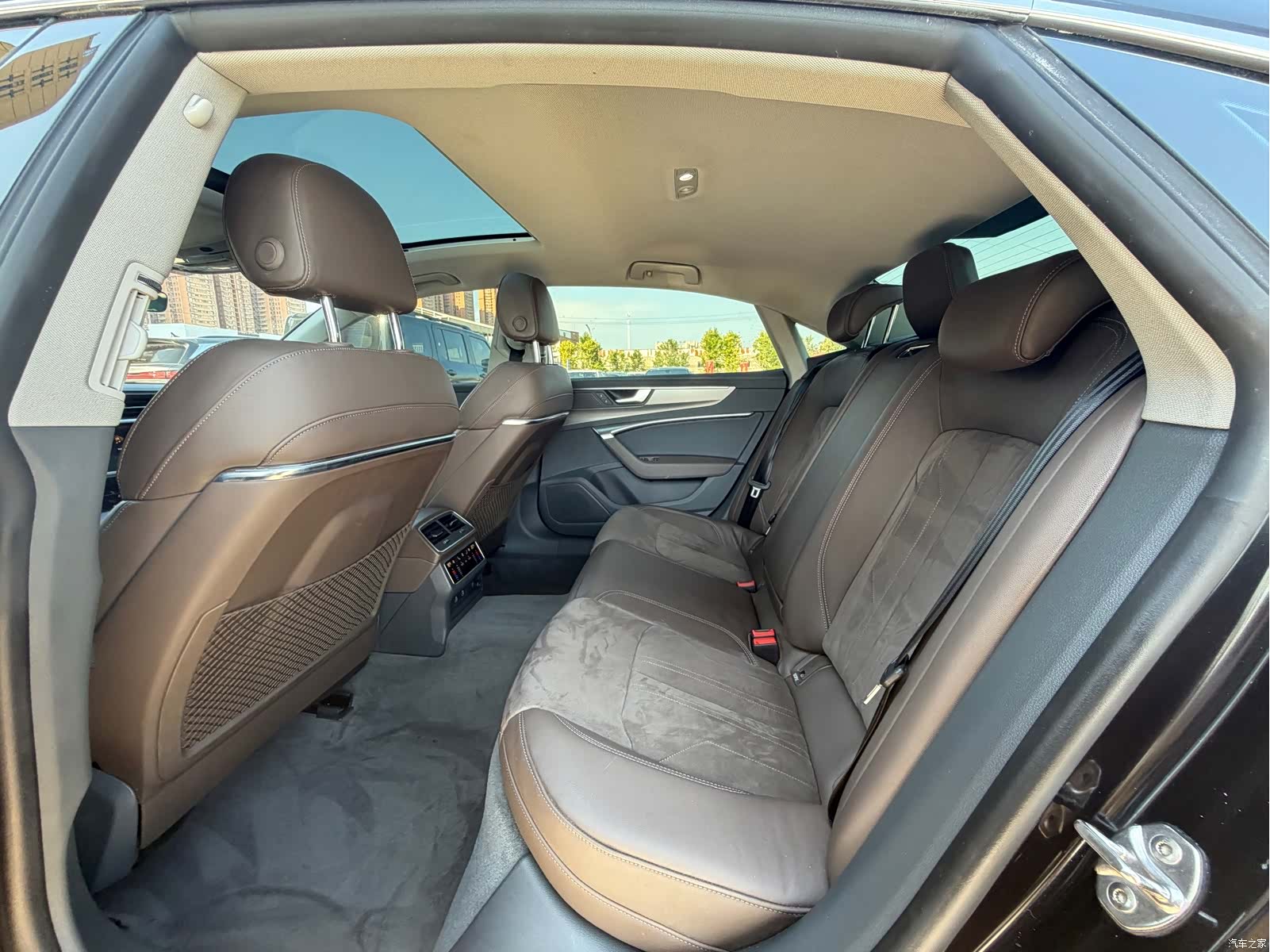 Audi A7L, 2024 8