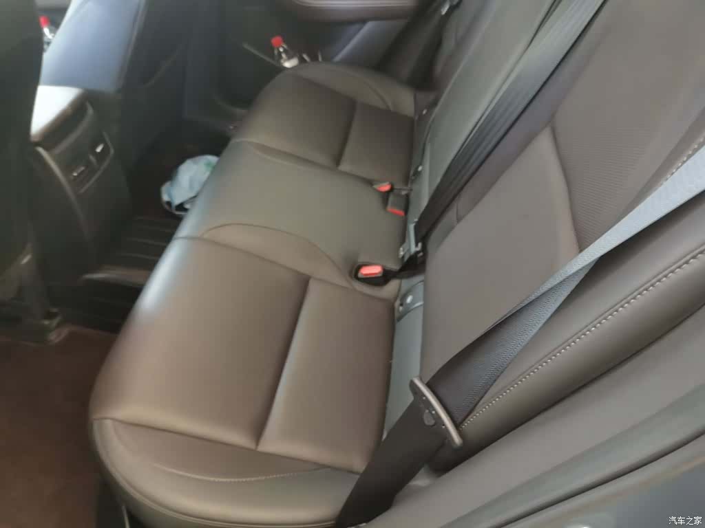 Mazda CX-30, 2022 18