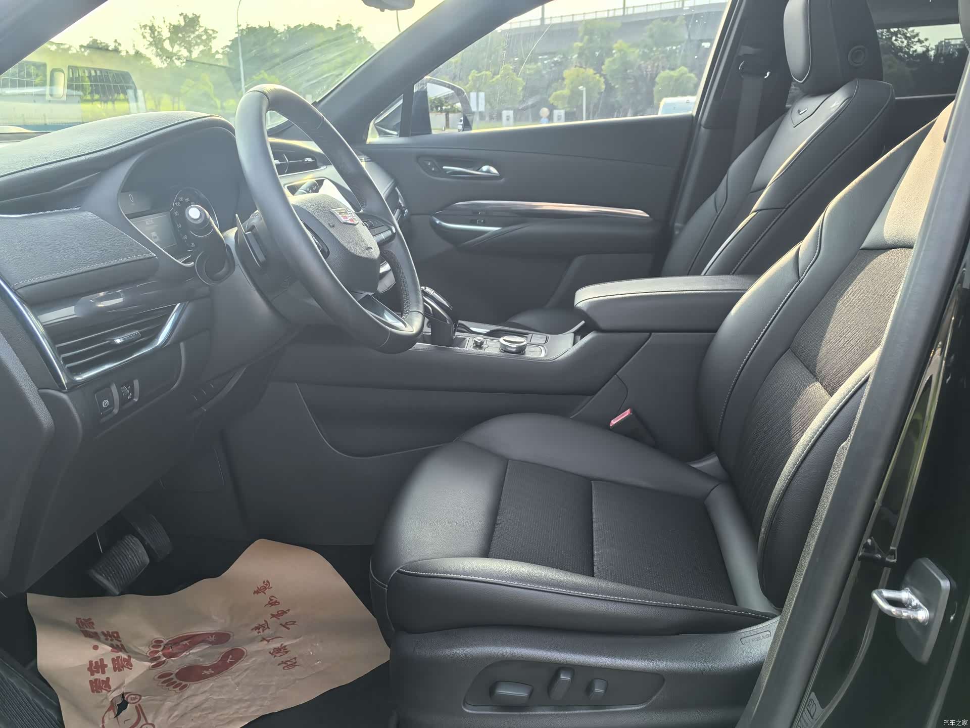 Cadillac XT4, 2021 4