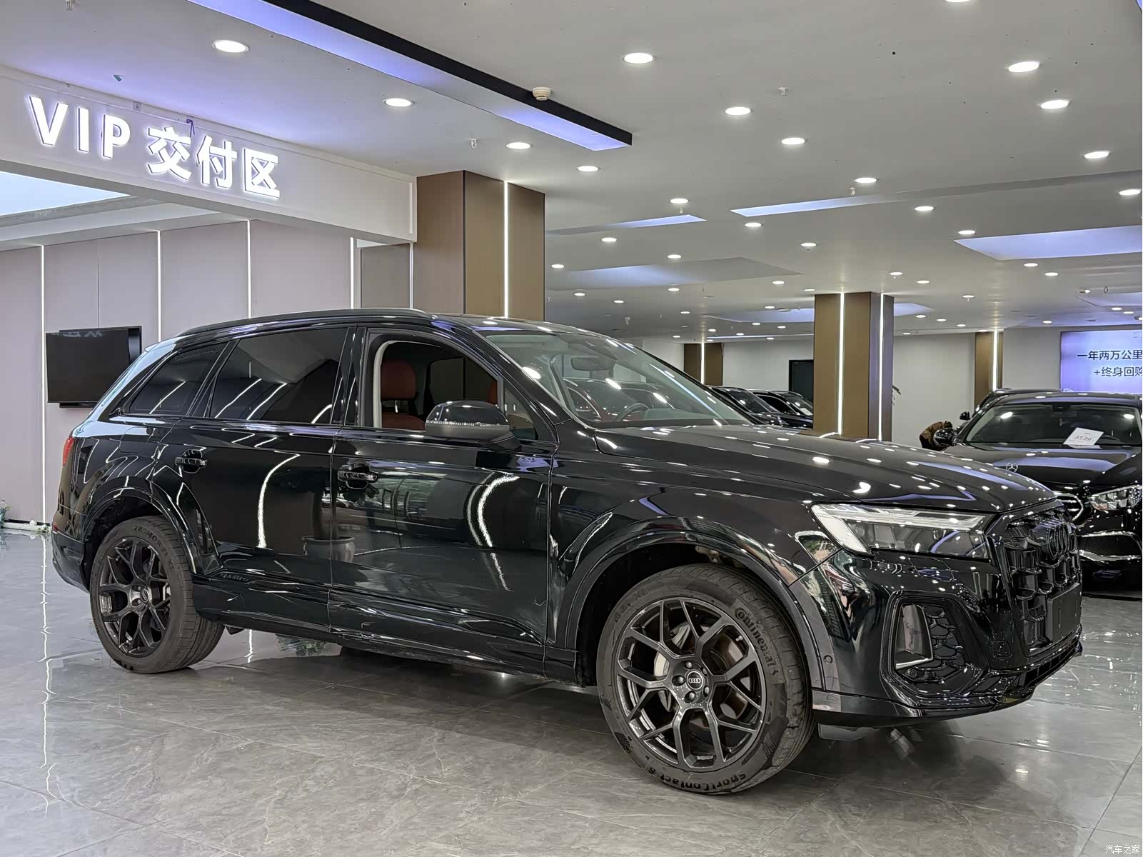 Audi Q7, 2024 3