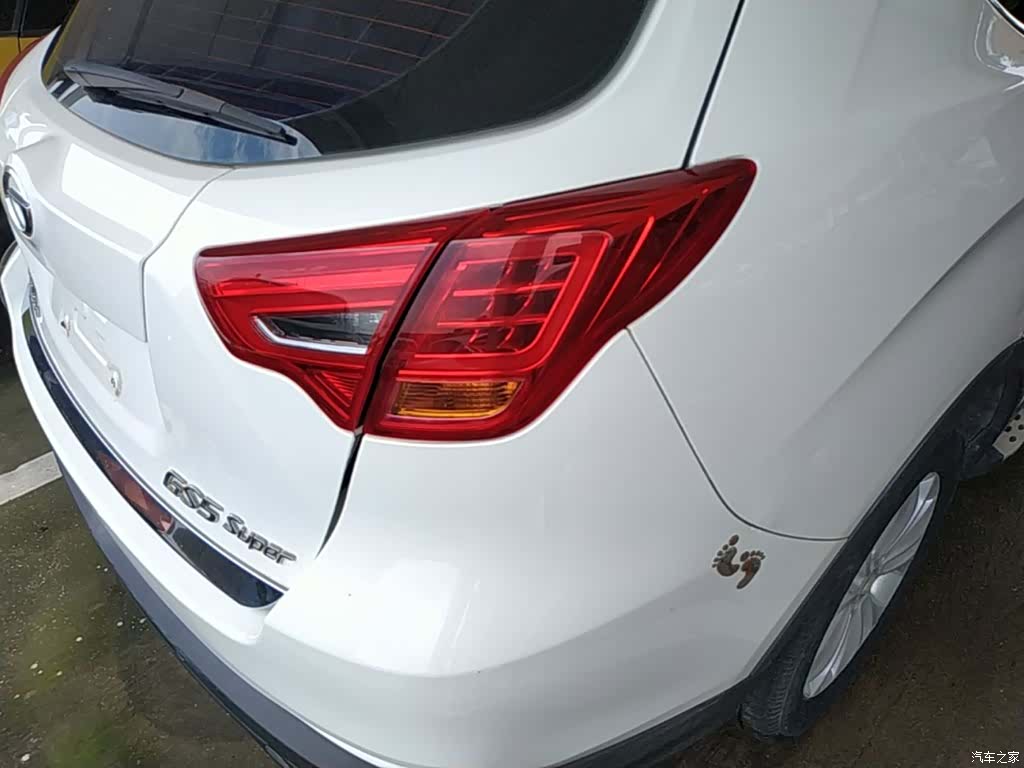 GAC GS5, 2015 8