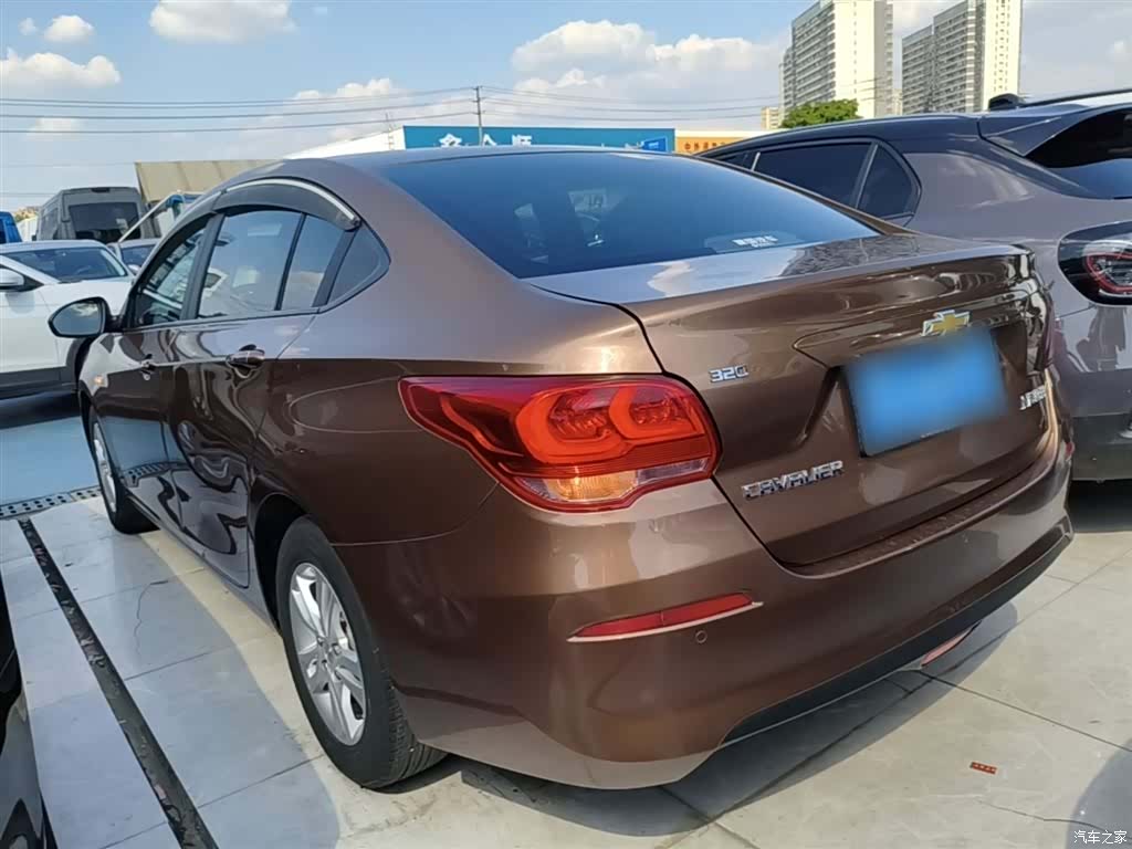 Chevrolet 320, 2018 все фото