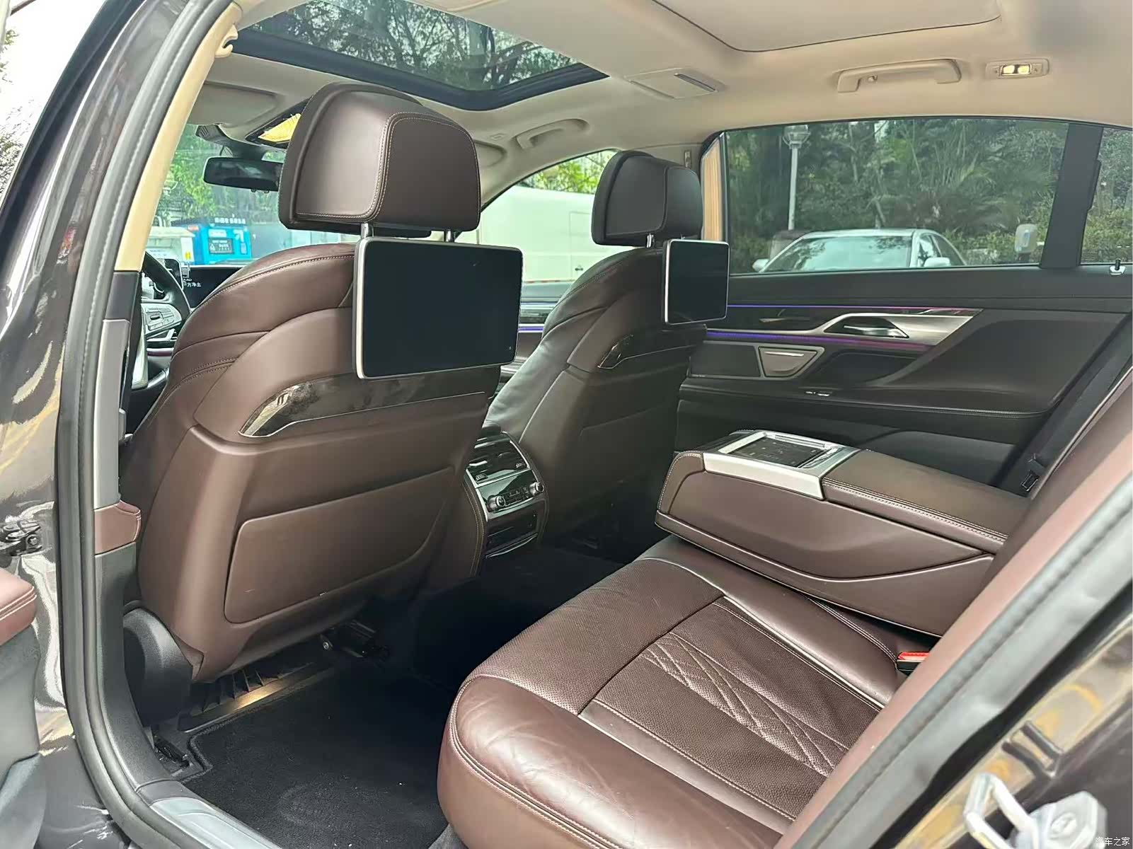 BMW 7 Series, 2016 8