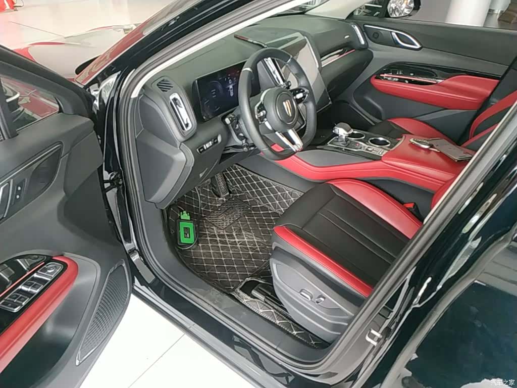 Hongqi HS3, 2024 16