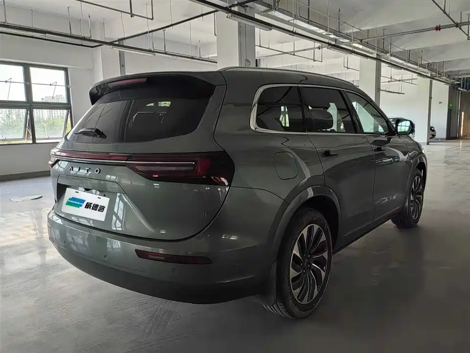 AITO Ask the world M7