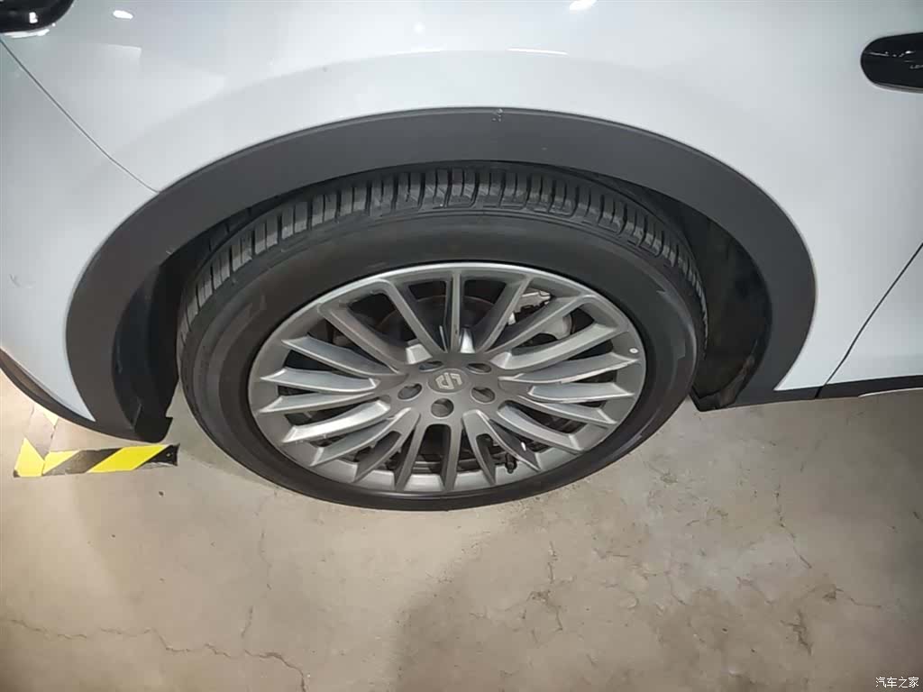 Leapmotor C11, 2024 23