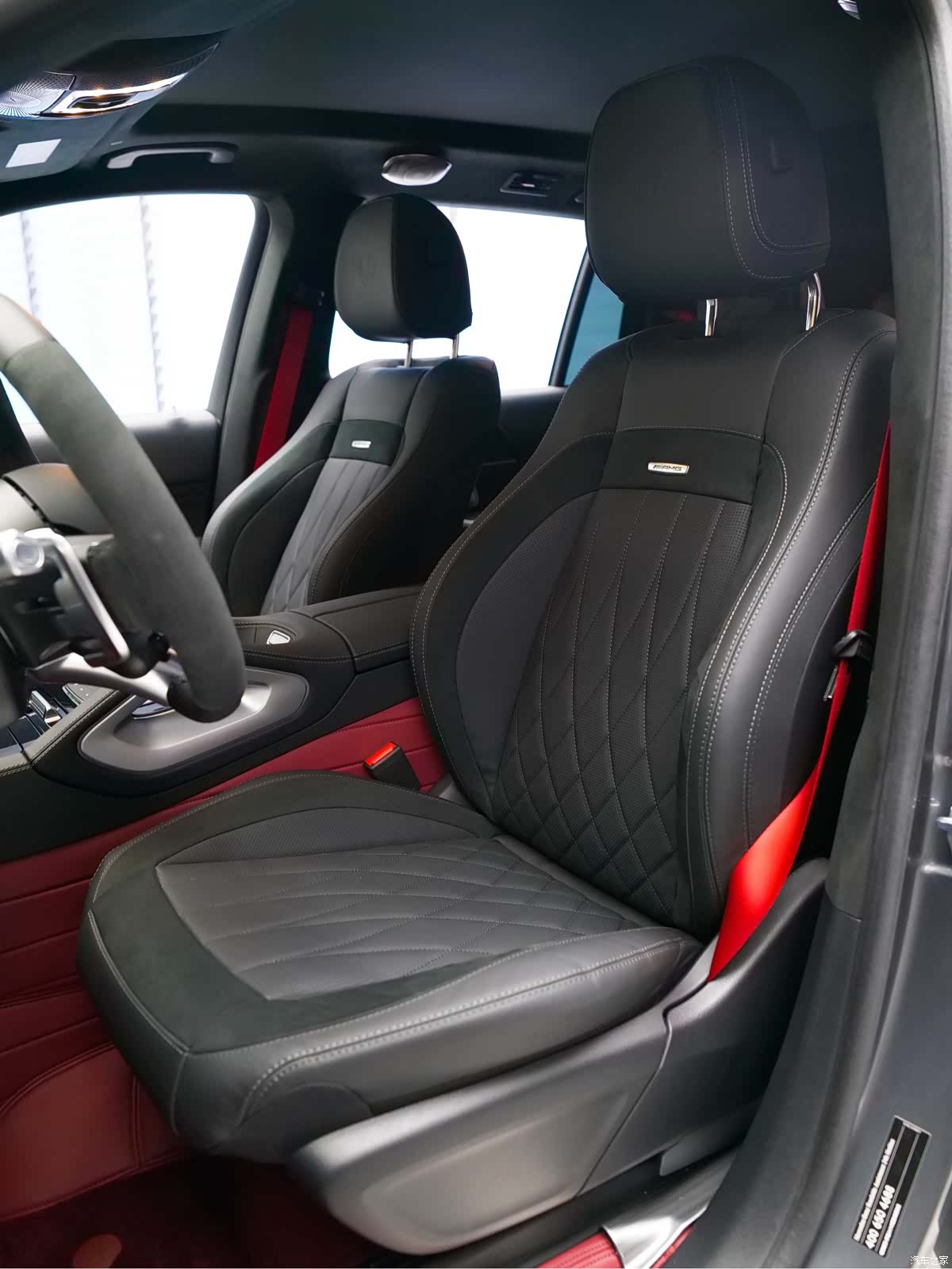 Mercedes-Benz GLS, 2026 22