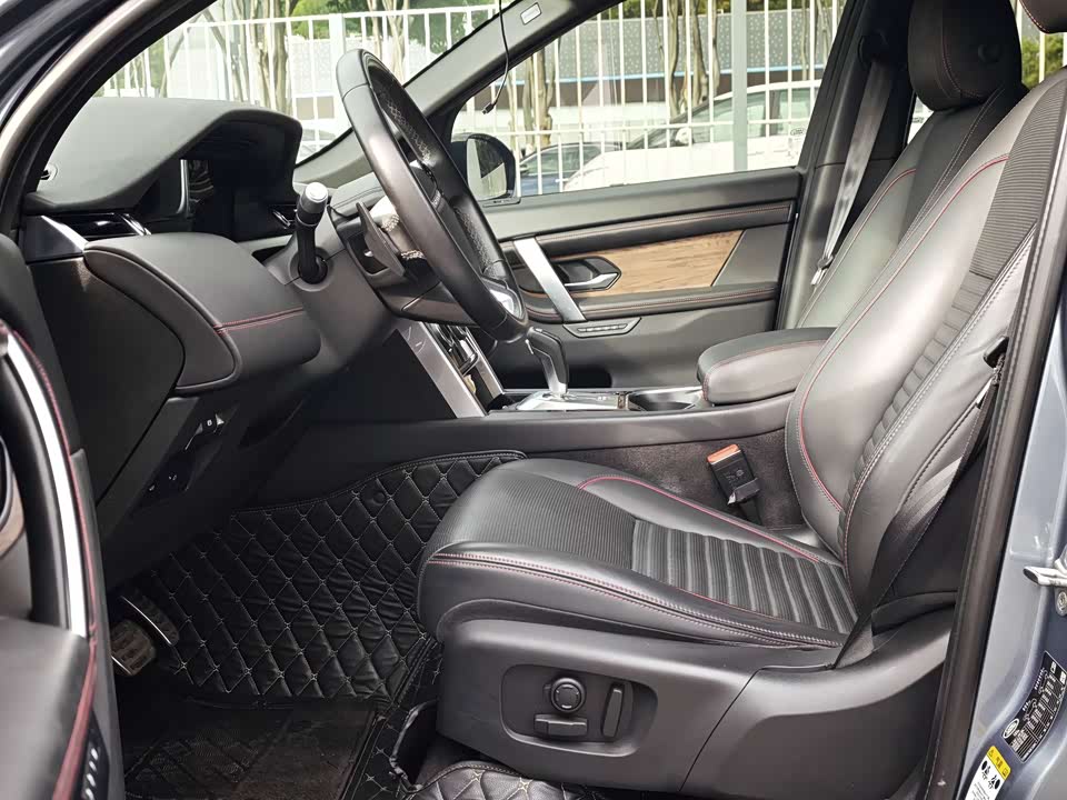 Land Rover Discover sports