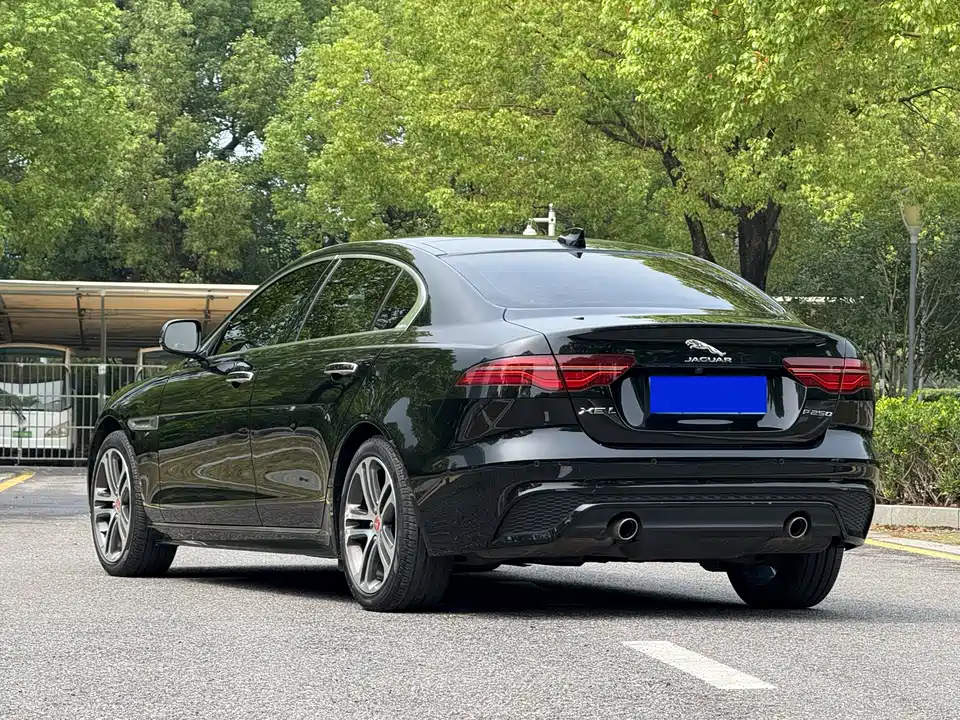 Jaguar XEL