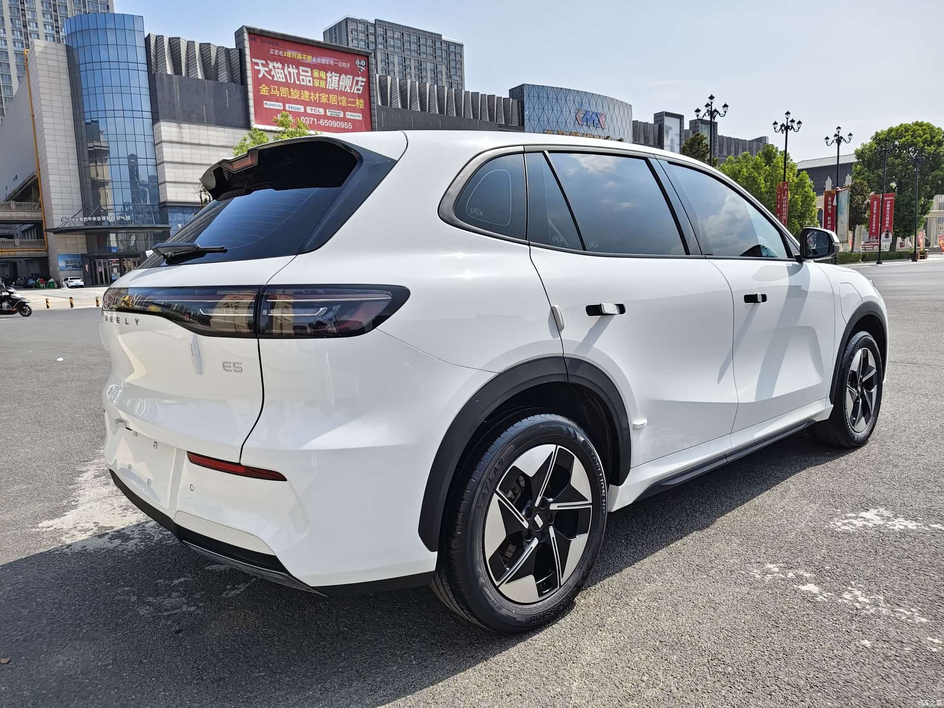 Geely Galaxy E5, 2024 все фото