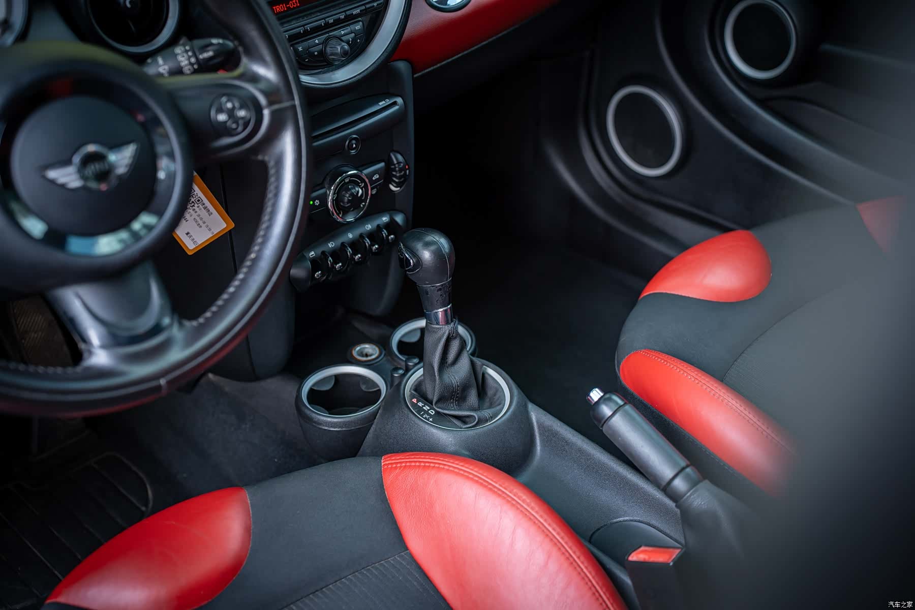 Mini Cooper, 2011 12