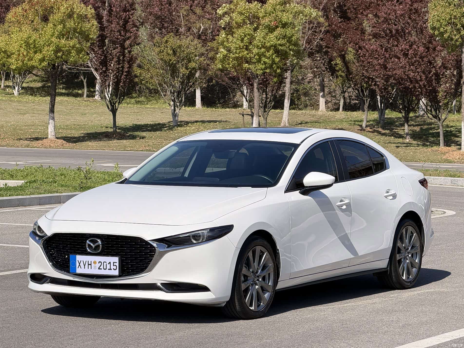 Mazda Mazda3, 2022 1