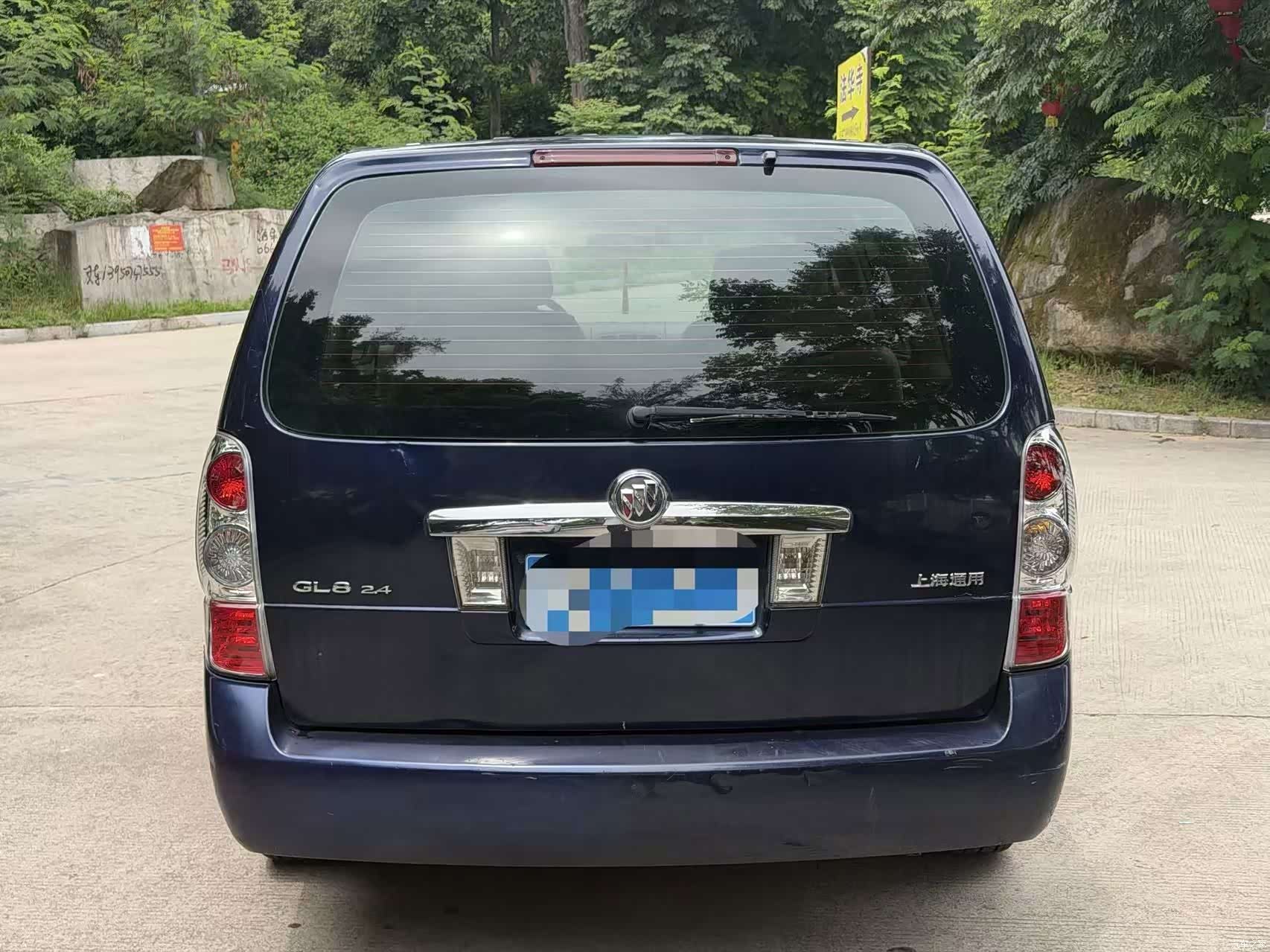 Buick GL8, 2015 8