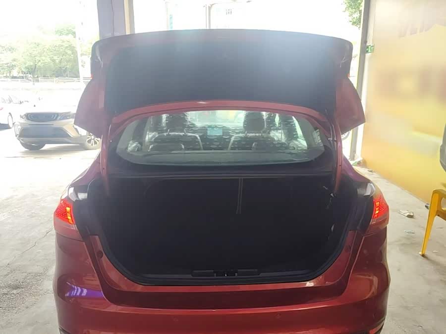 Ford Focus 2016, фото 18