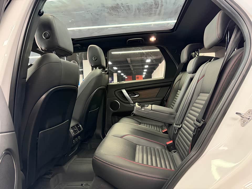 Land Rover Discover sports