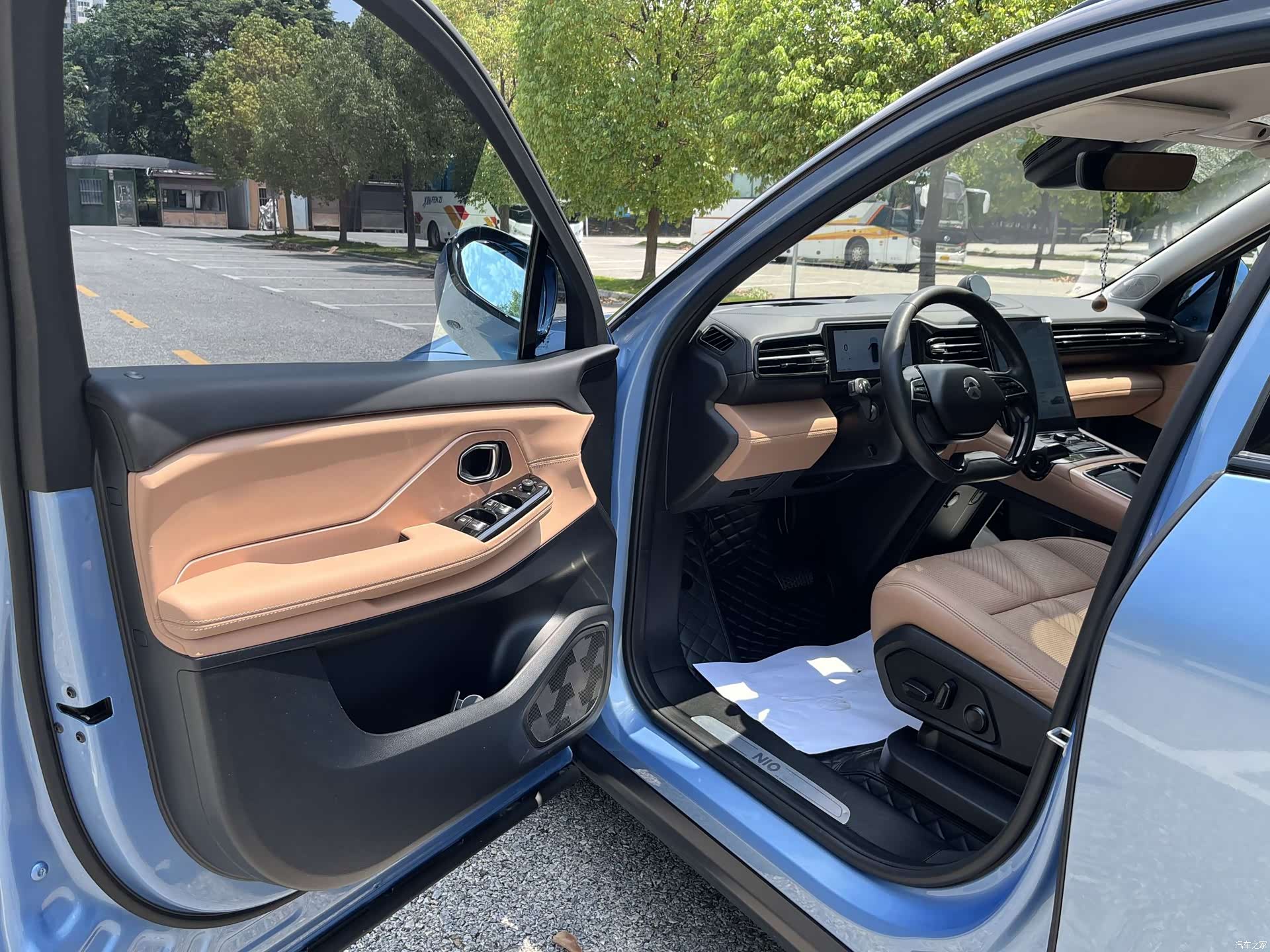 NIO ES8, 2018 6